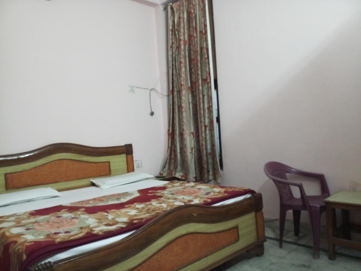 Hotel Satkar Haridwār Buitenkant foto