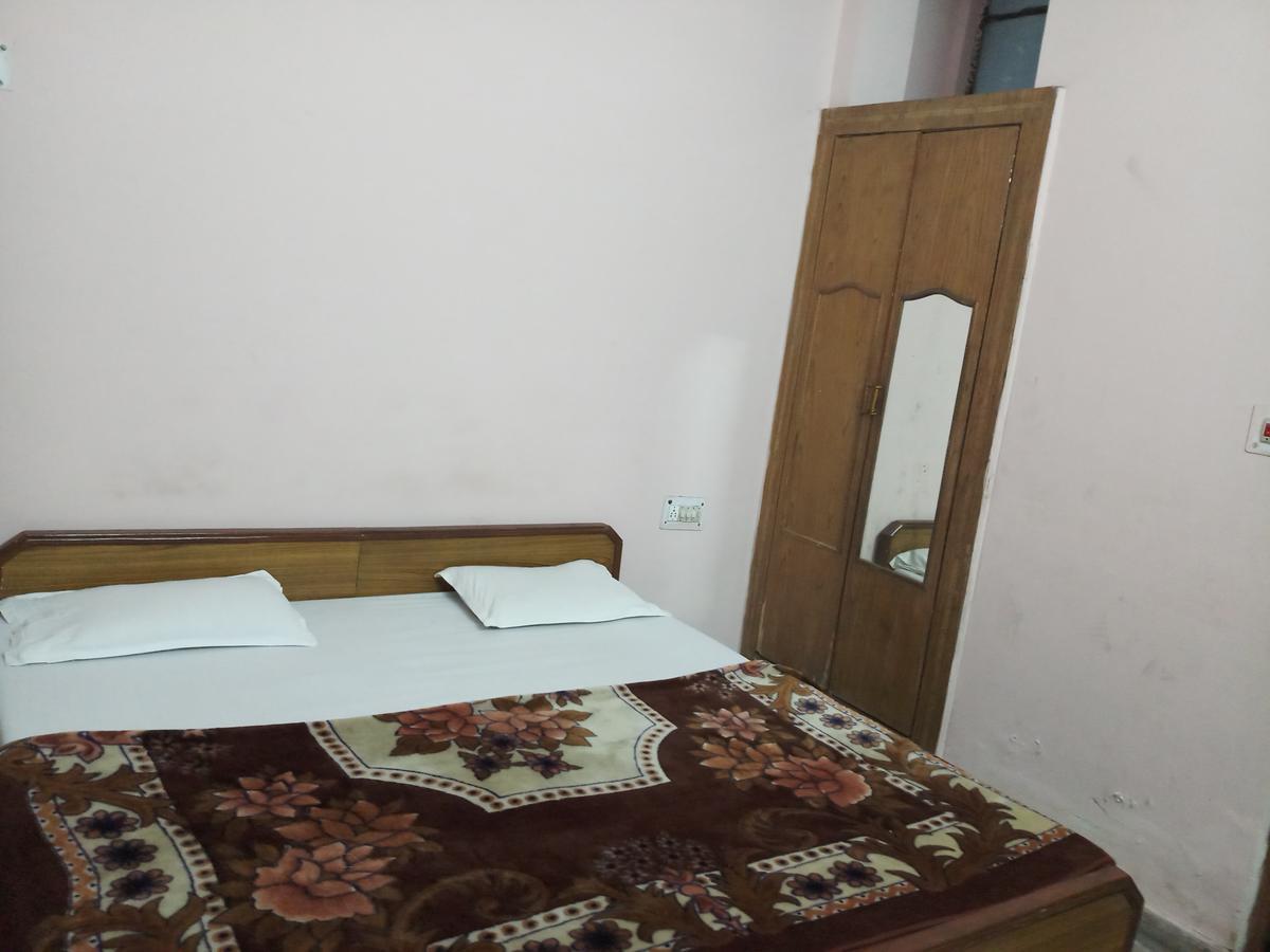 Hotel Satkar Haridwār Buitenkant foto