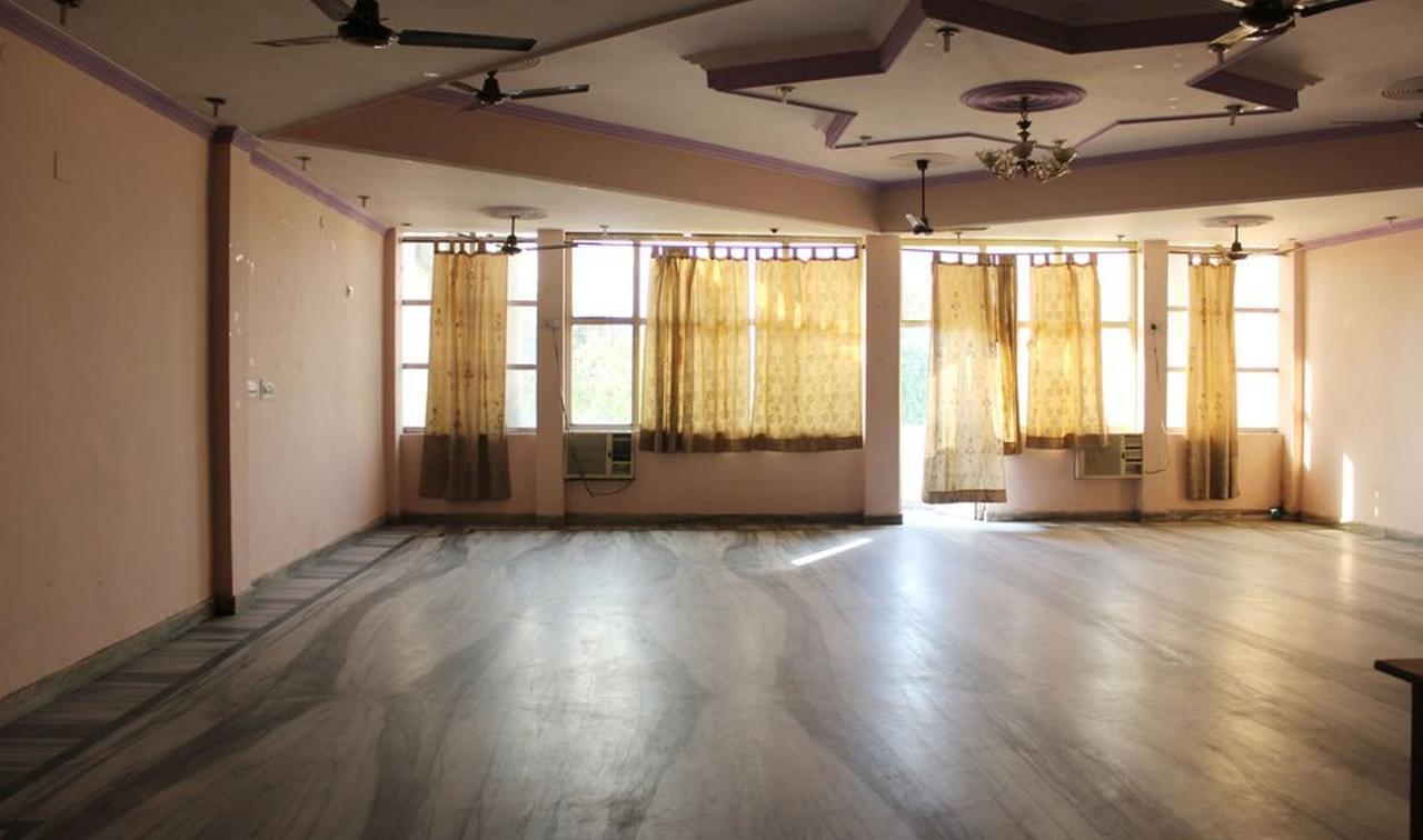 Hotel Satkar Haridwār Buitenkant foto