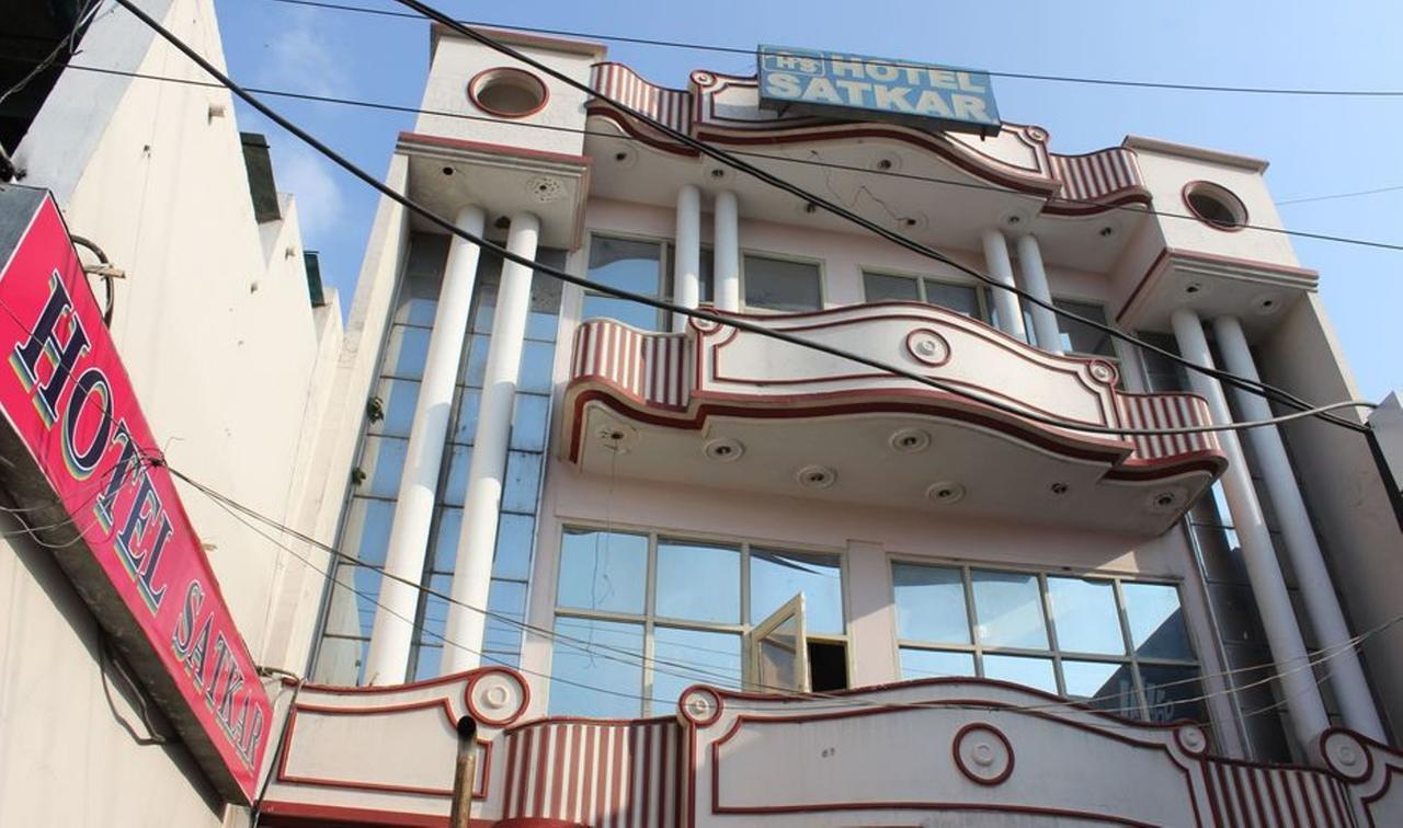 Hotel Satkar Haridwār Buitenkant foto